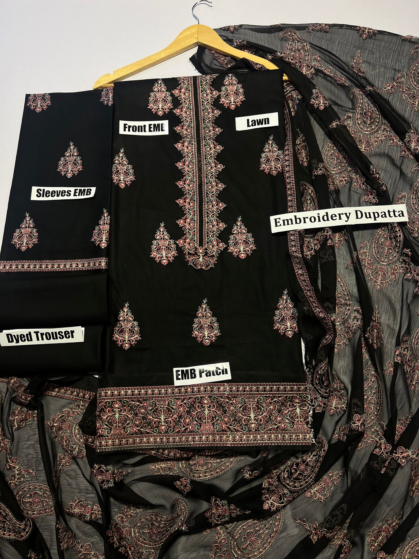 Breeze 3 PC Heavy embroidery