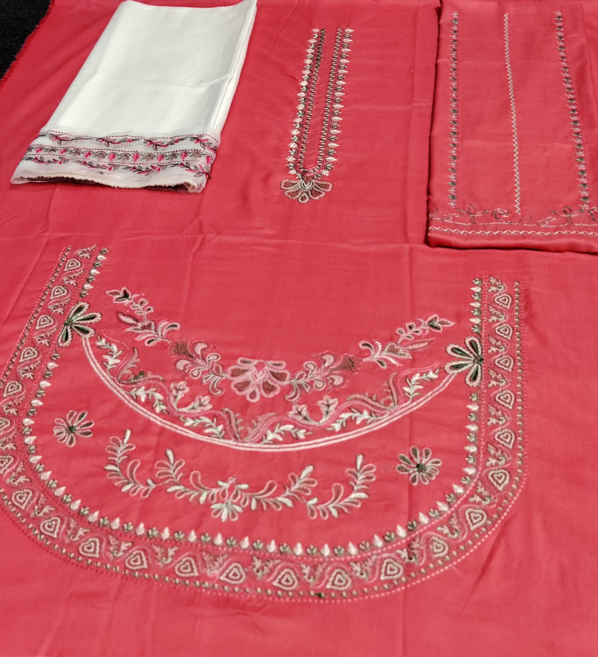 Dhanak wool Alizay white Trouser