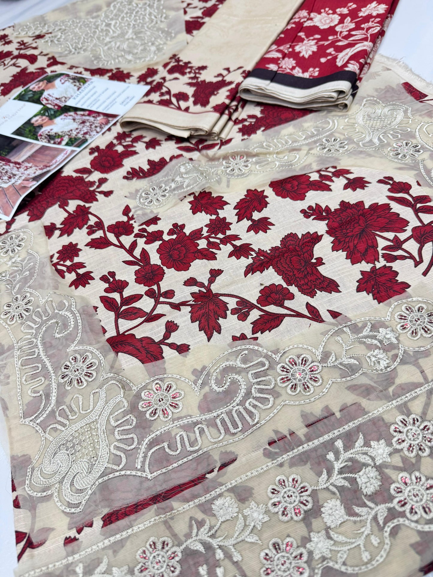 KHADDAR Digital Print 3pc With Patches
