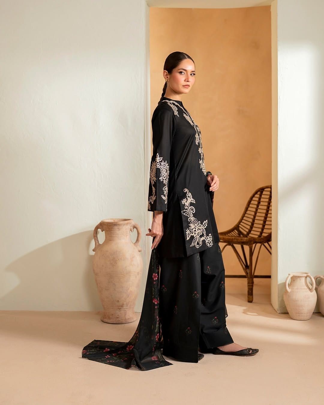 Iznik 3 Piece Dhanak Marina with Printed wool Shawl