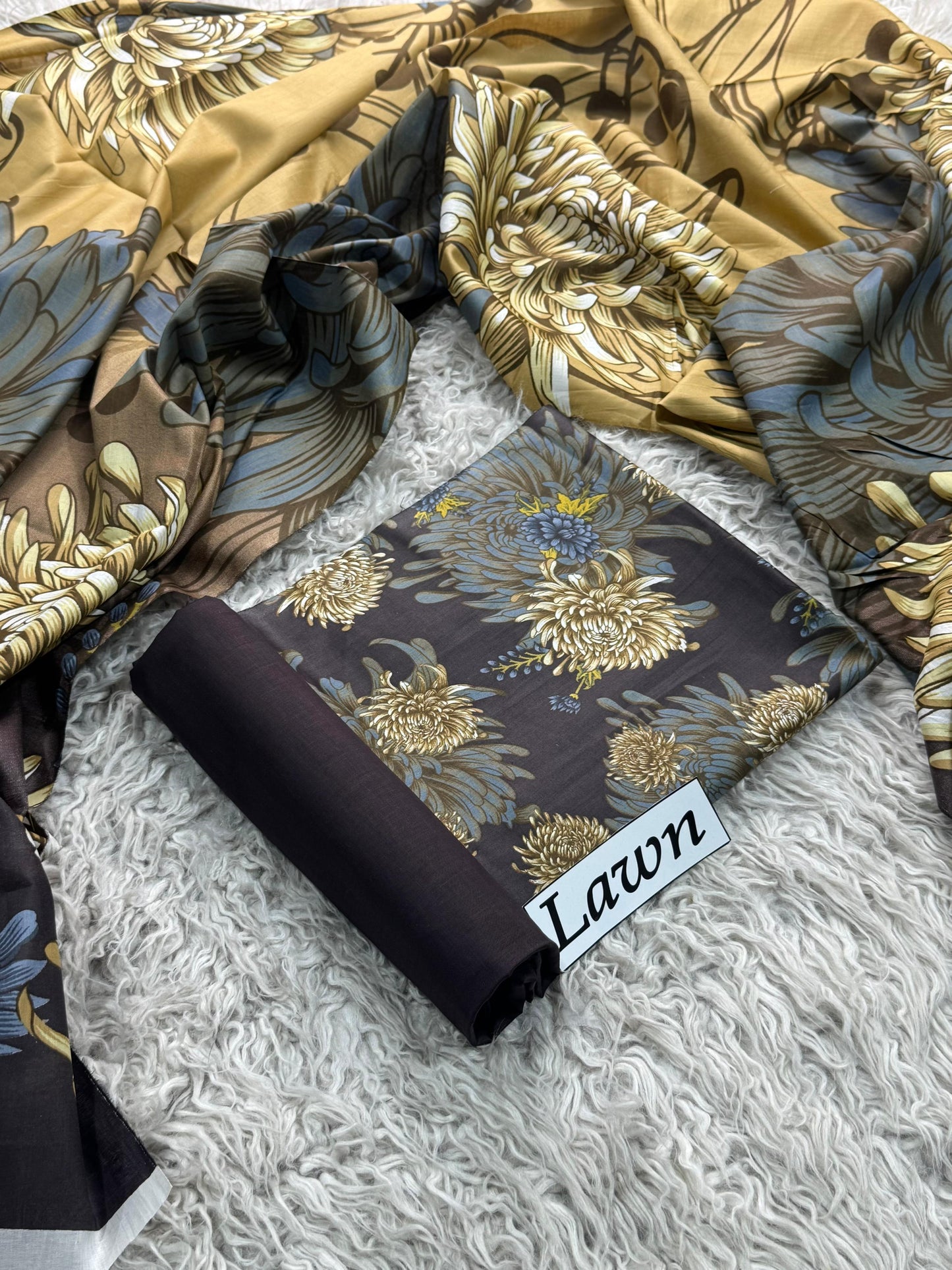 Lawn 3 PC Digital print