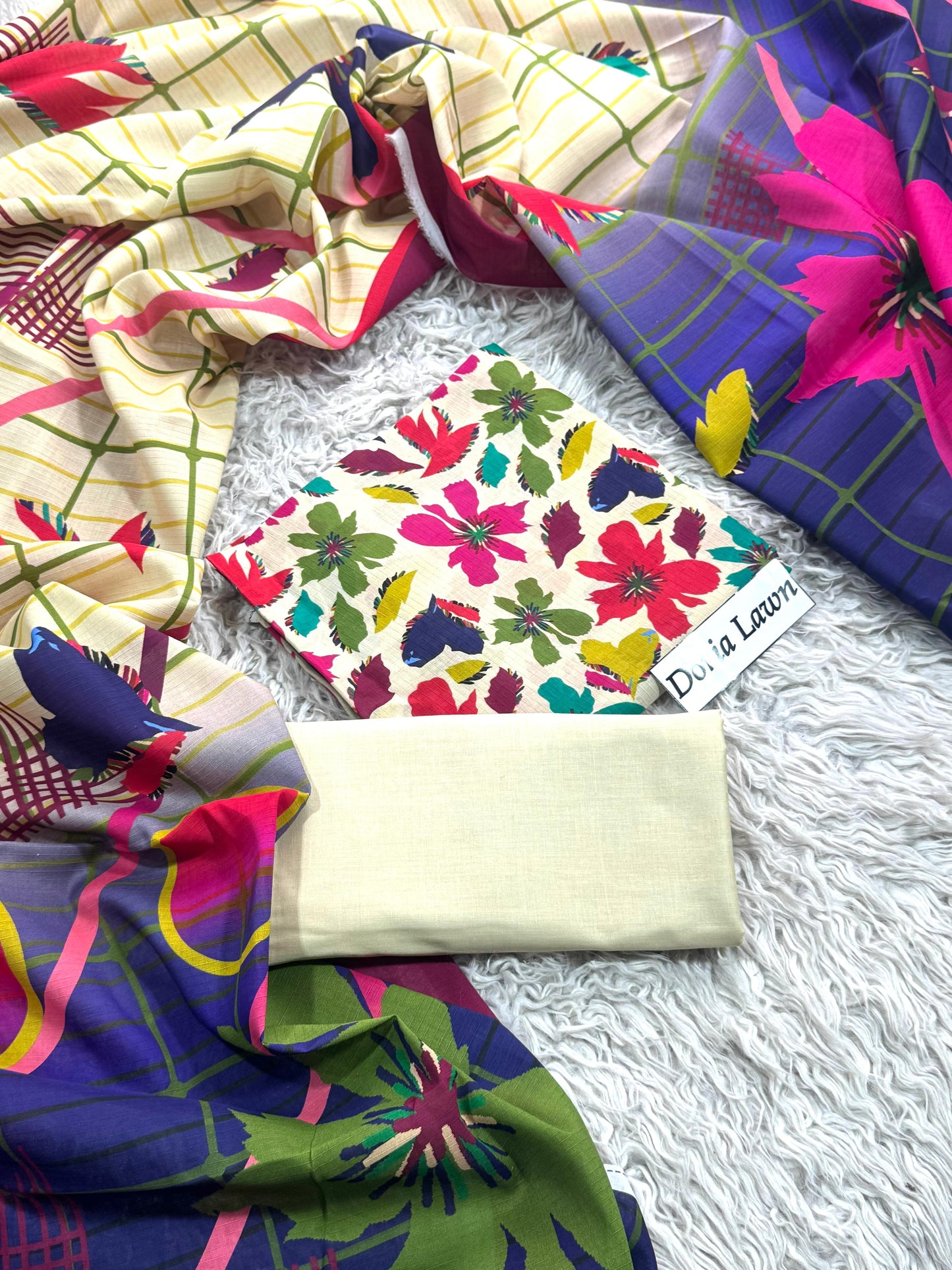 Al Karam Doria Lawn Digital print 3 PC