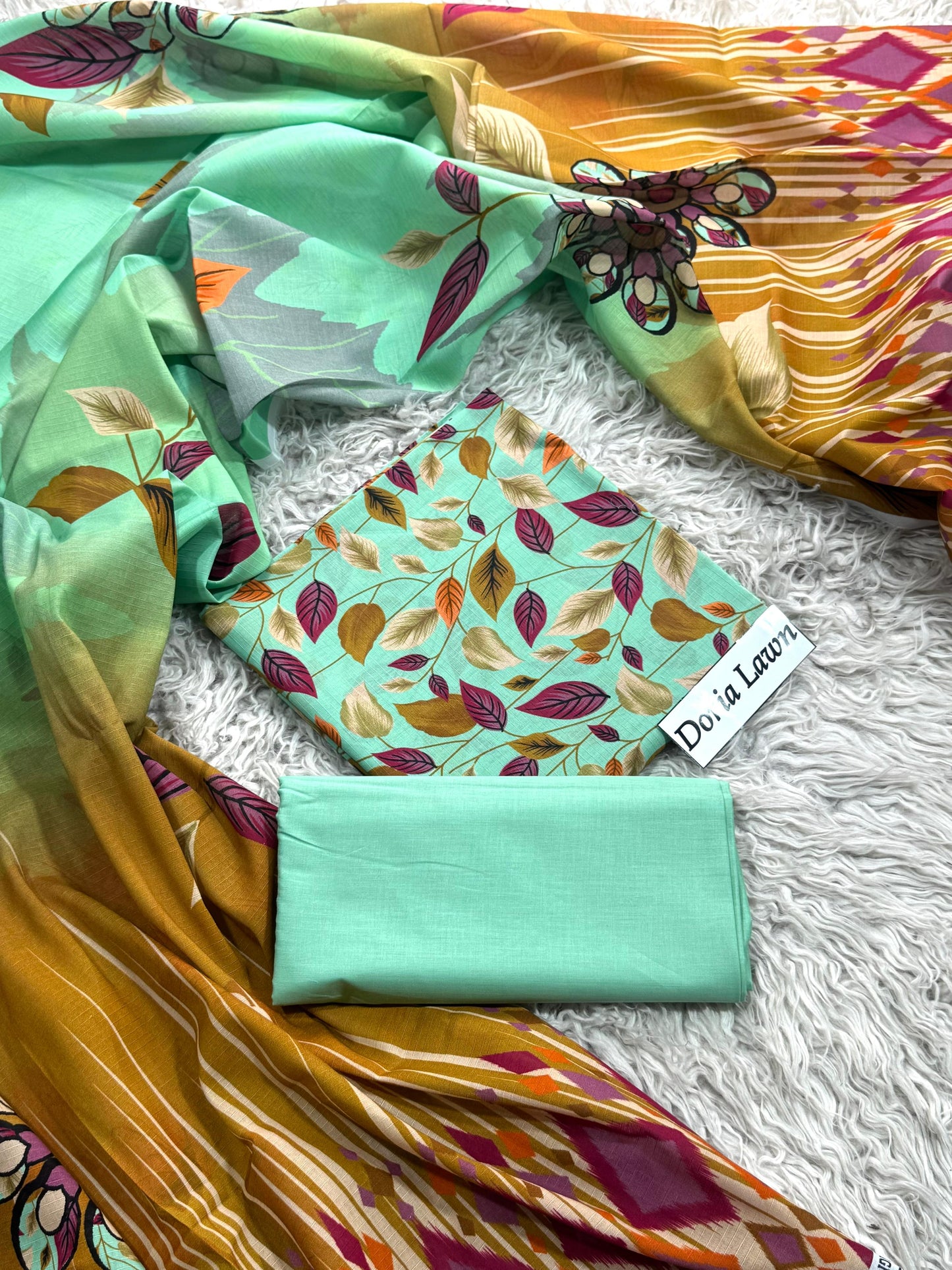 Al Karam Doria Lawn Digital print 3 PC