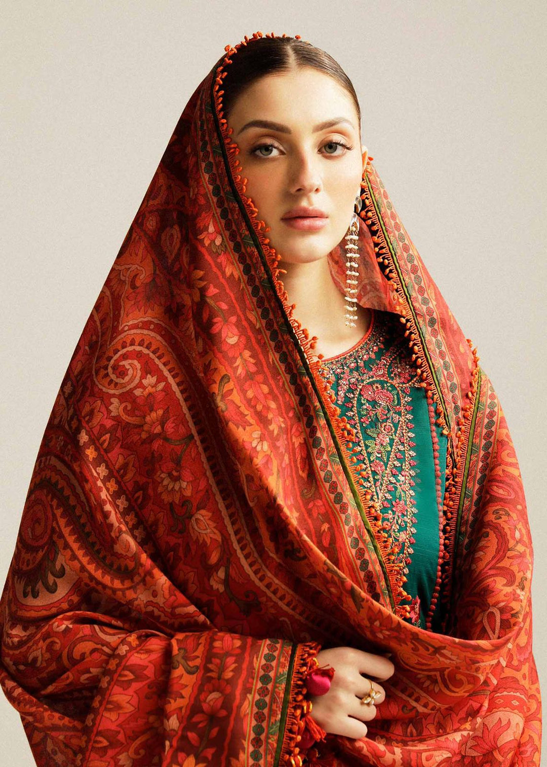 Hussain Rehar Heavy Embroidery with Fancy Digital print Duppata