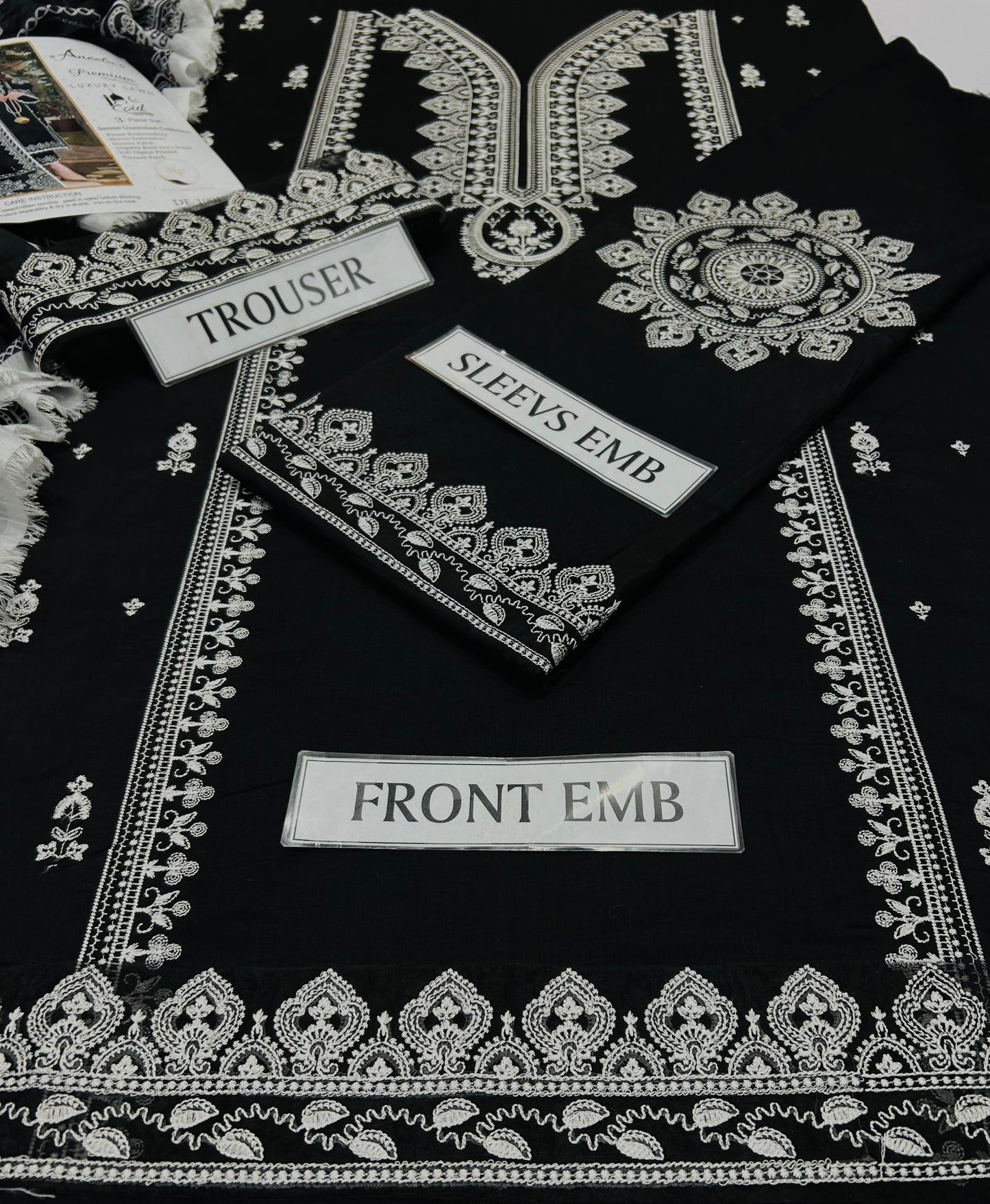 Aneela’s Premium Lawn 3PC Embroidery with Digital Dupatta