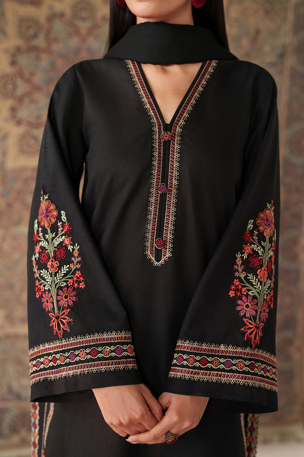 Baroque-Lawn 3 PC Embroidery with swiss bana Dora voil digital print Duppata
